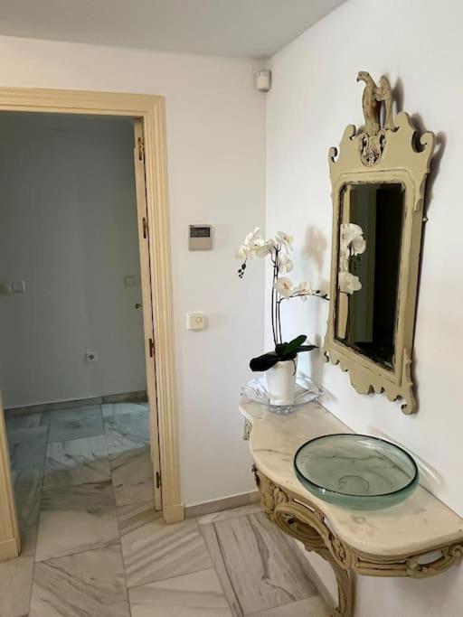 Apartemen Magna *