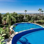 Magna Marbella Apartment